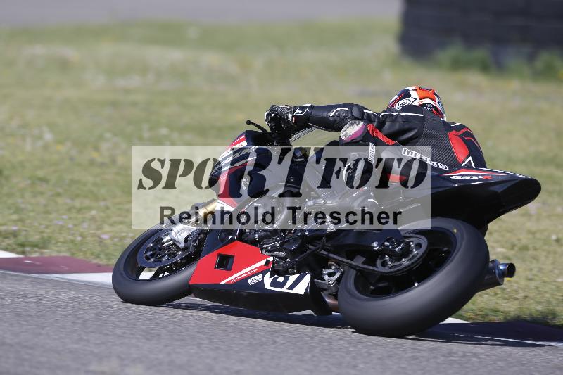 /10 20.04.2026  Pluess Moto Sport ADR/Freies Fahren/87